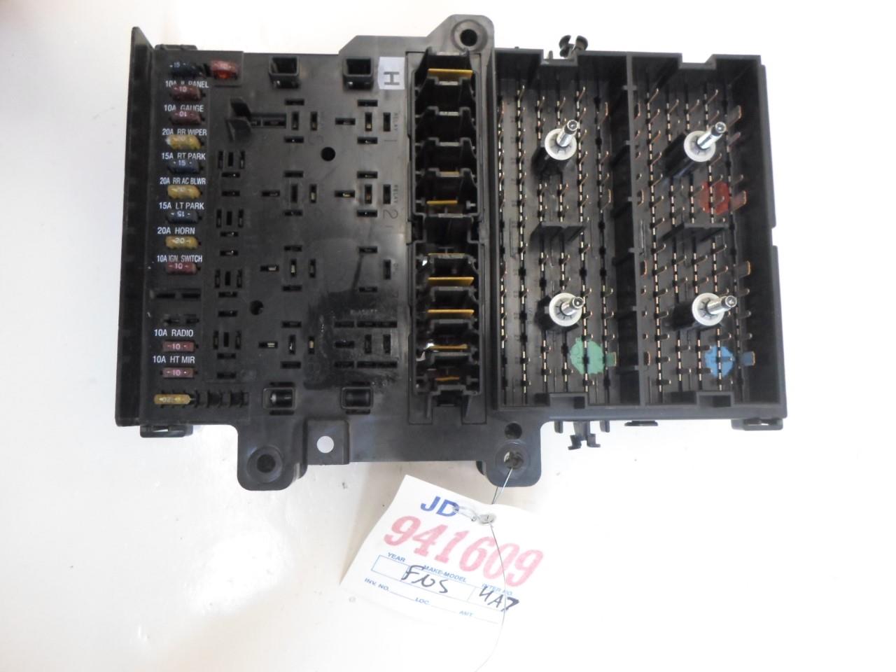 Fuse Box Relay Dodge Caravan 1996 1997 1998 1999 2000 2001