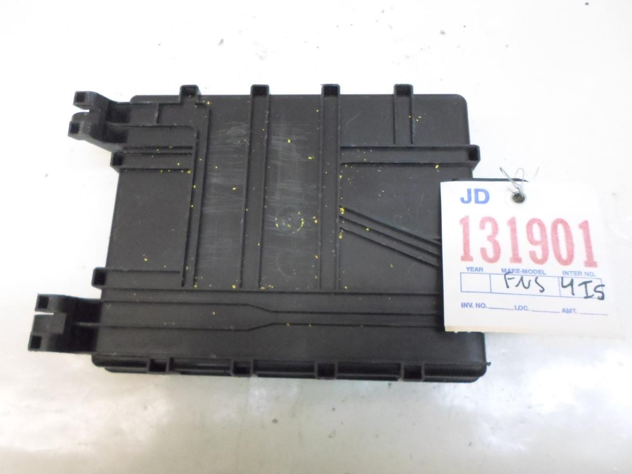 FUSE BOX CADILLAC SRX 2010 20861267 OEM eBay