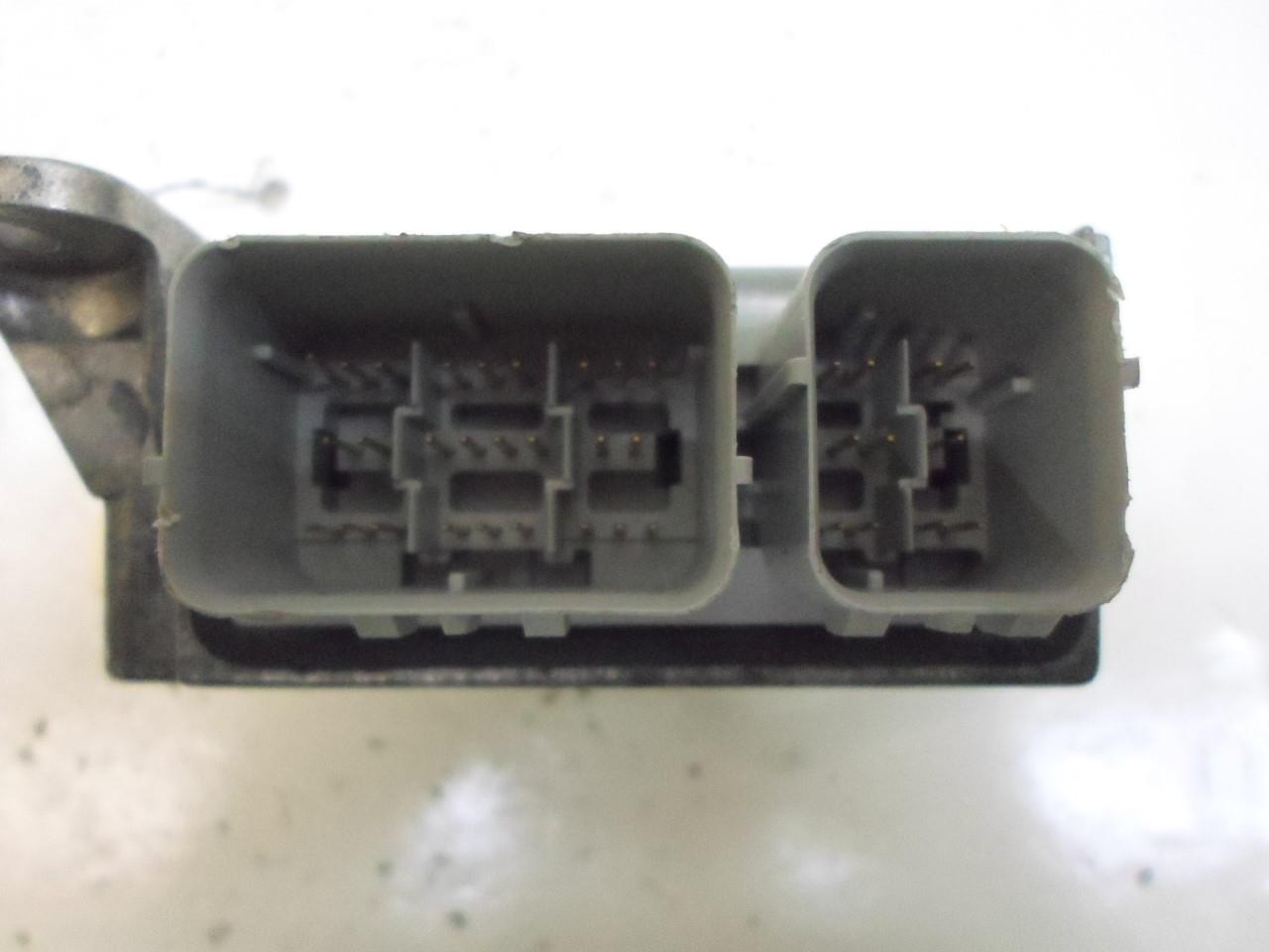 Powertrain Control Module Lincoln Powertrain Control Module 2000 Lincoln Town Car