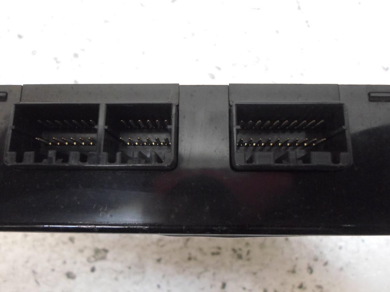 ANTITHEFT LOCKING CONTROL MODULE HYUNDAI SONATA 2004 2005 2006 95402