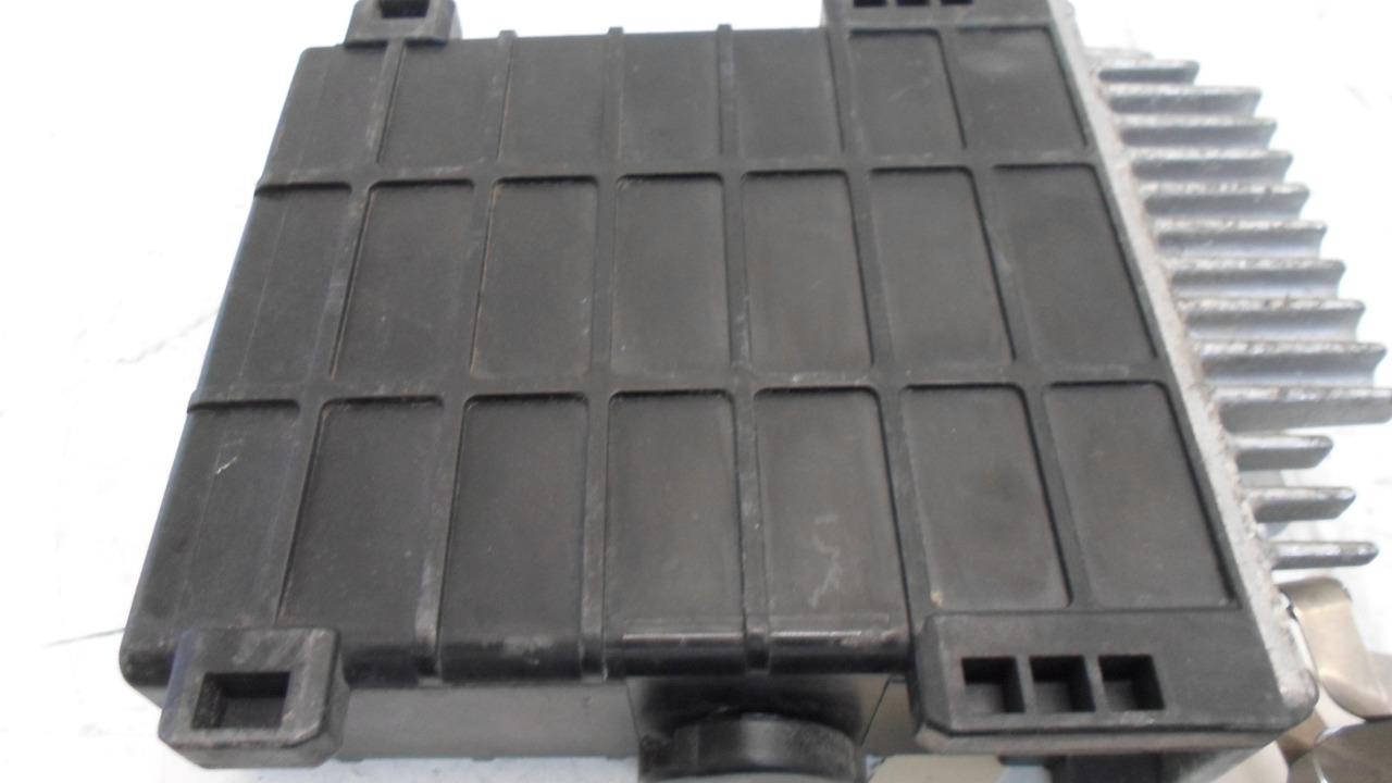 ENGINE COMPUTER MERCEDES BENZ 300E 1989 0065456432 0280800256 ECM