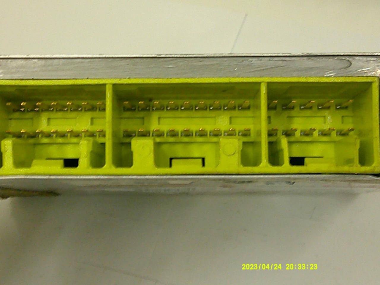 ENGINE COMPUTER DAIHATSU CHARADE 1988 1989 89661-87706 PCM