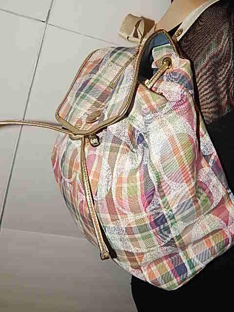 Coach F77342 Daisy Madras Packable Backpack Plaid DayBag  display picture 1