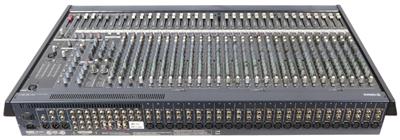 Yamaha MG32/14FX 32-Channel Mixer Mixing Board
