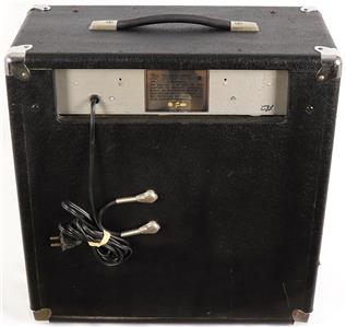 Ampeg B-100 Bass Guitar Combo Amplifier