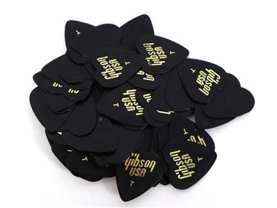 Vintage Gibson USA Thin Heart Guitar Picks Bag of 72 GG-80