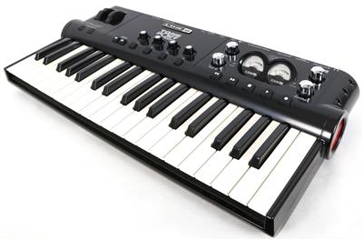 Line 6 Toneport KB-37 USB 37-Key Interface Guitar Bass Vocals Keyboard