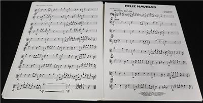 Feliz Navidad Christmas Holiday Sheet Music Score Book by Jose Feliciano