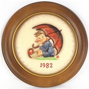 1982 Hummel Collector Plate Hand-Painted Germany Goebel-Porzellanfabrik