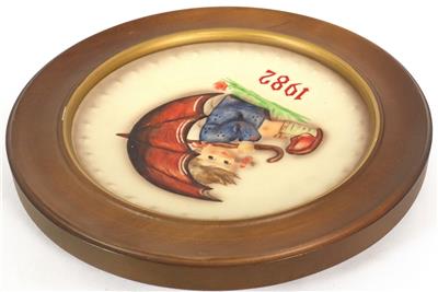1982 Hummel Collector Plate Hand-Painted Germany Goebel-Porzellanfabrik