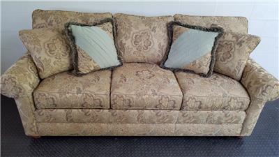 Beautiful Ethan Allen Sandy Gold And Torquoise Blue Sofa Ebay