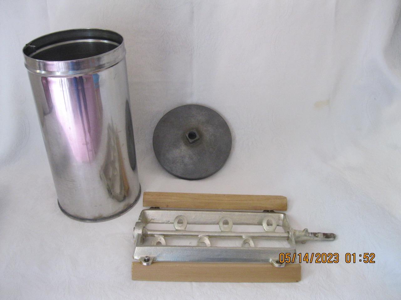 Vintage White Mountain 6Qt. Ice Cream Freezer Maker Canister, Paddle