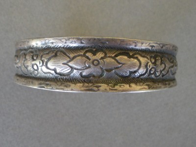 Antique silver bracelet from Cambodia or Vietnam 140 gr