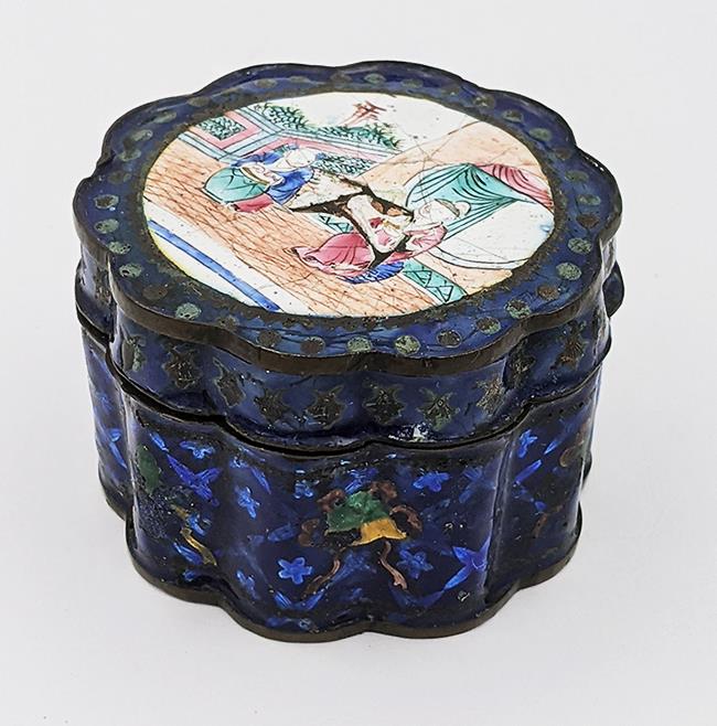 A/F CHINESE CANTON ENAMEL & SILVER INLAY BOX c1900