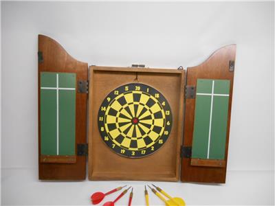 kings head dartboard cabinet