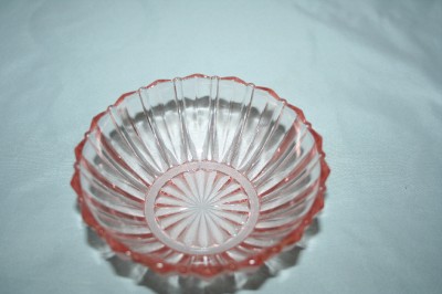 How to Tell Fortune from Old Cafe Depression Glass by Hocking