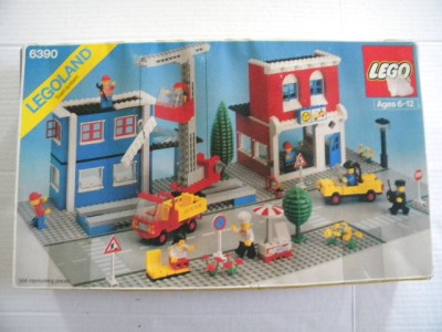 Lego Town Classic Main Street (6390) Original Box & Instructions Legoland