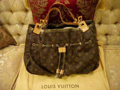 louis vuitton irene handbag