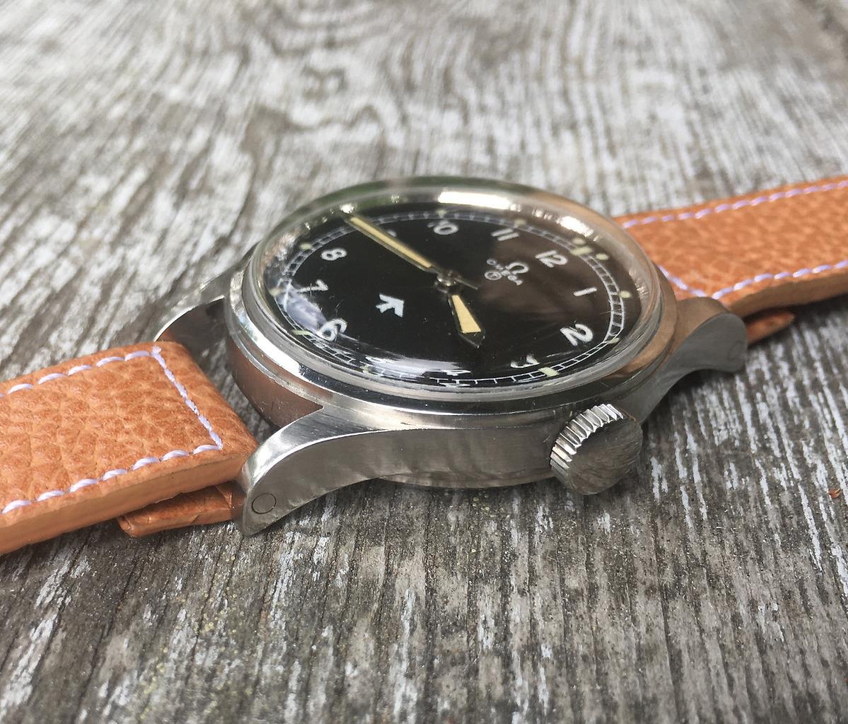 Fixed lug watch discount strap