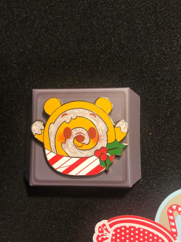 Disney Munchling Advent Calendar Stitch Chip Dale Lotso LE 2600 Pin